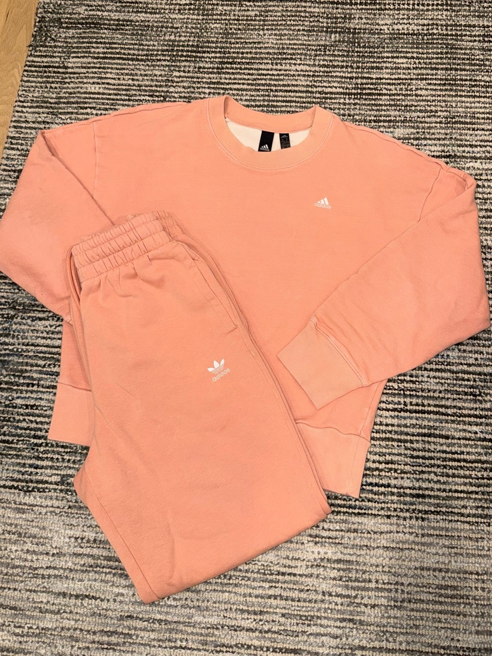 ADIDAS Peach Sweatshirt and Joggers Set